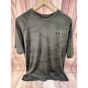 Under Armour Men's Tshirt XL Green Camo Short Sleeve Loose Fit XLARGE